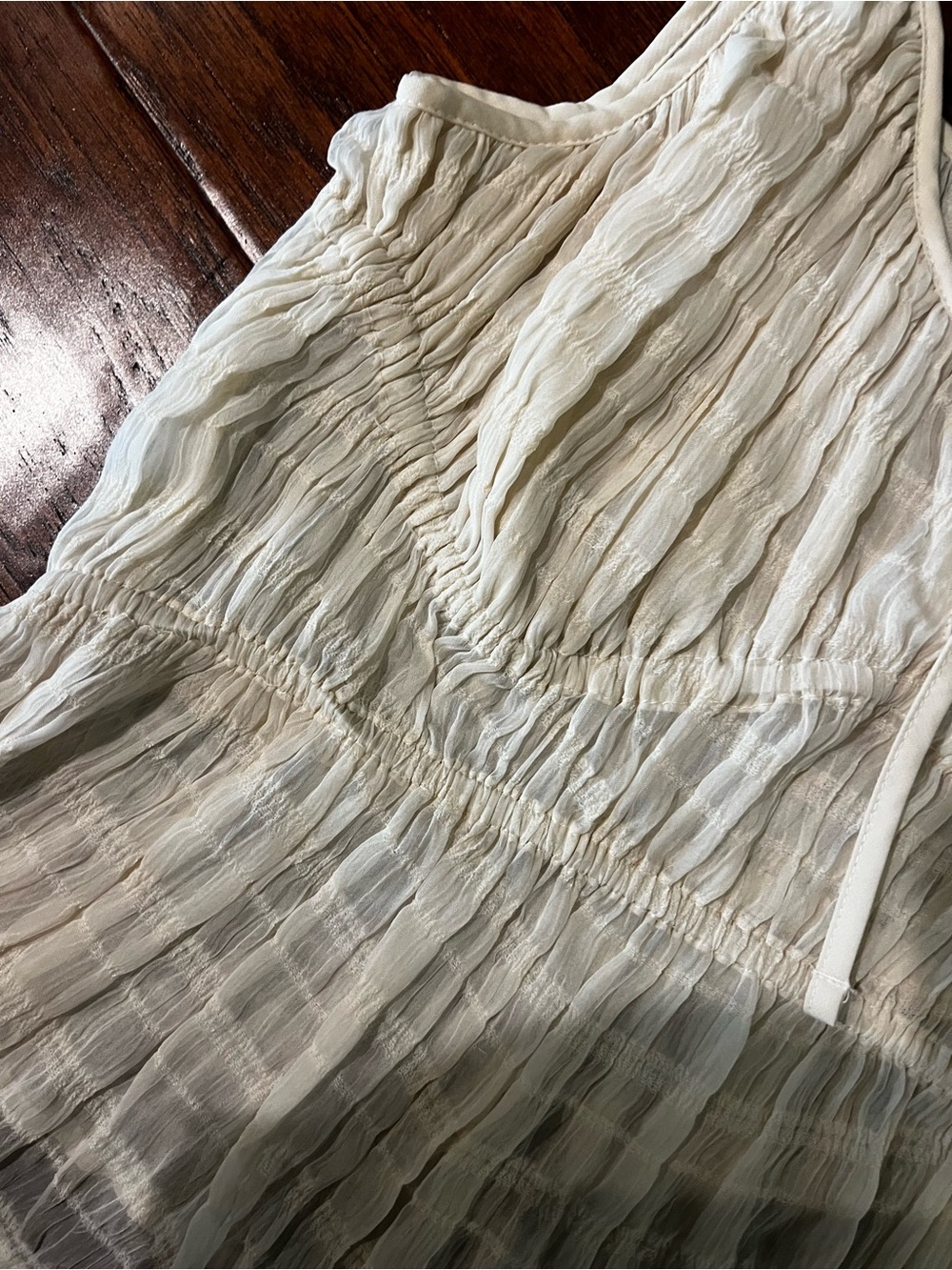 NWT Future Collective Cream Crinkle Peplum Tank Top | Size Medium - Picture 4 of 6